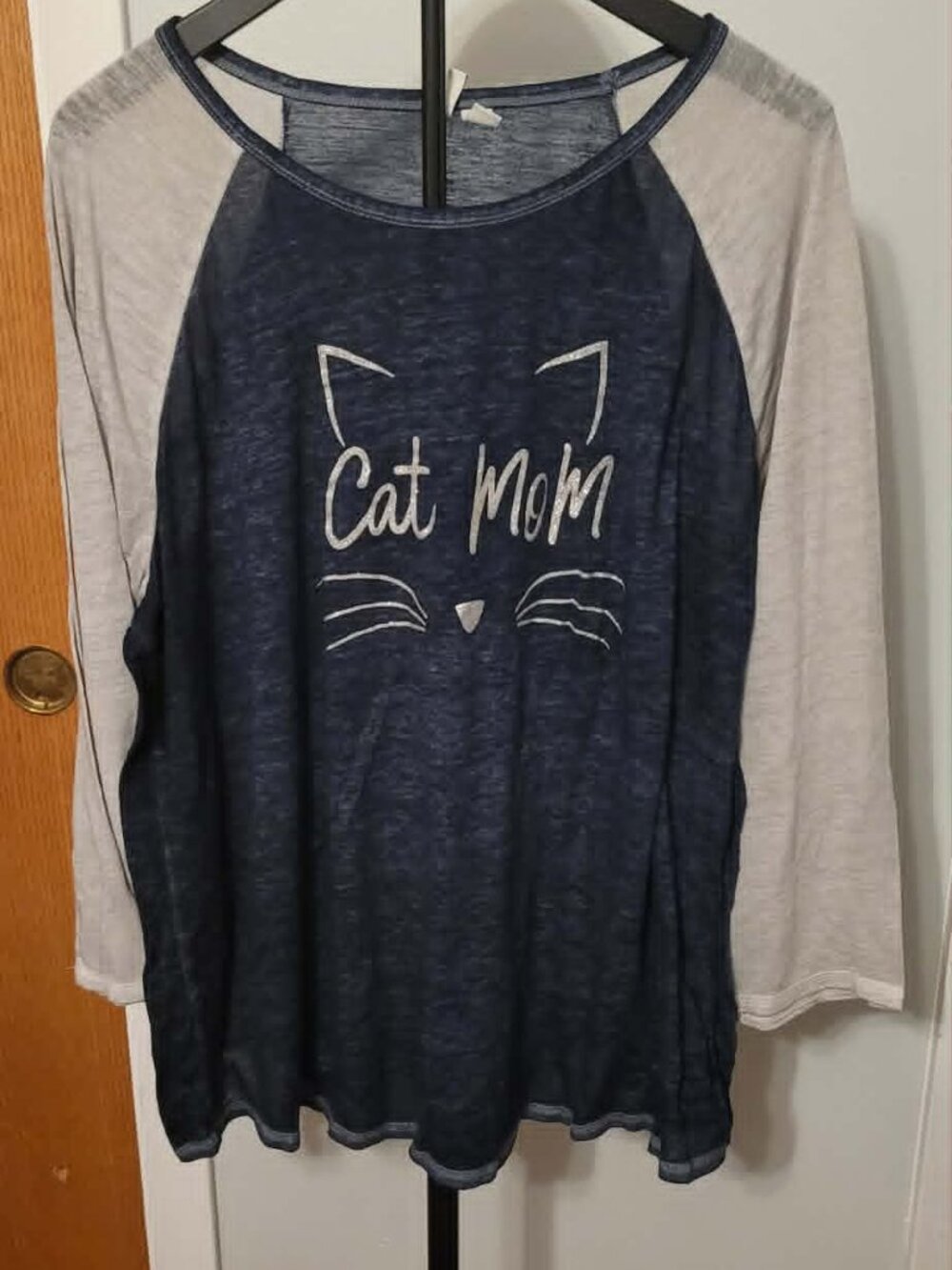 Cat Mom Graphic Tee Women’s 18/20W Plus Blue Gray 3/4 Sleeve